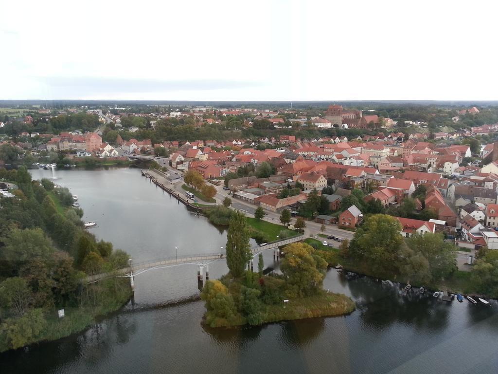 Grosse Ferienwohnung 85Qm Havelberg Exterior foto